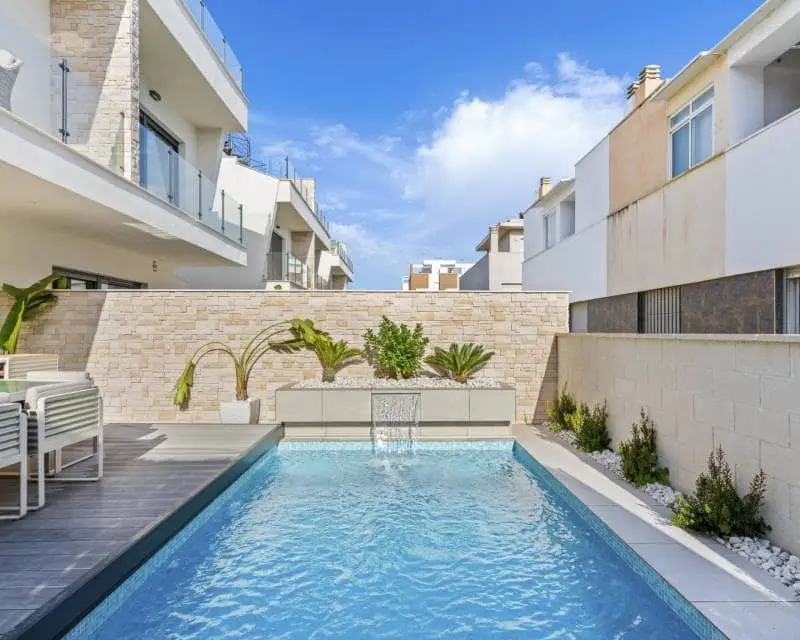 Chalet en Alquiler Guardamar Playa Alicante 4 Dormitorios Piscina Privada