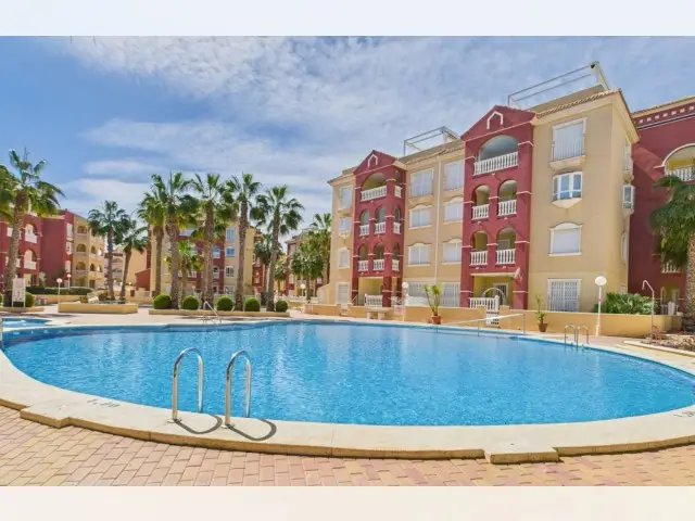 Apartamento en Los Alcázares 2 Dormitorios Cerca de la Playa