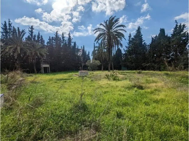 Terreno en Venta Marbella: 1493m2, Vistas Panorámicas, Orientación Sur