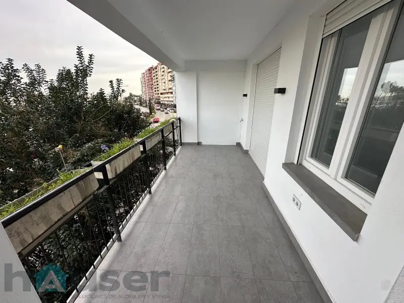 Venta Piso con terraza en Las Casas - Ref: HA-210