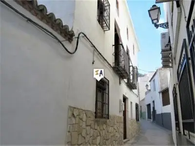 Casa de Pueblo Reformada en Sierra Magina