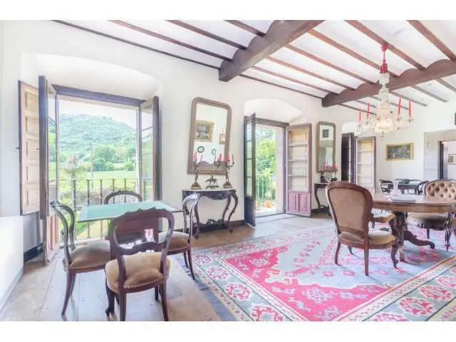 Palacio Historico en Asturias con Encanto Ideal para Hotel Rural