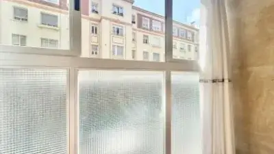 Piso en venta en Calle de Herminio Madinaveitia UNIVERSIDADES