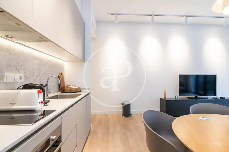 Apartamento en alquiler cerca de Rambla Catalunya