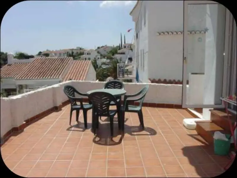 Apartamento en Venta Nerja Un Dormitorio Piscina Comunitaria
