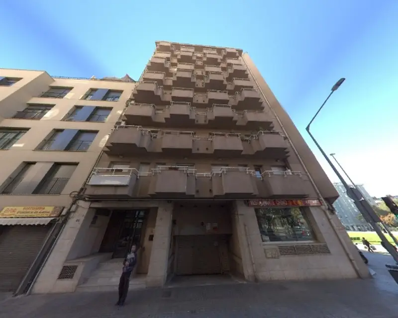 Piso 6475m2 Sabadell Calle Francesc Layret