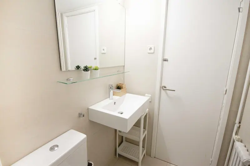 Habitacion Doble en Piso Compartido Eixample Girona