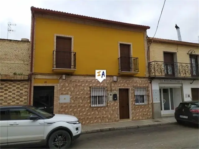 Piso 4 Dormitorios Puente Genil