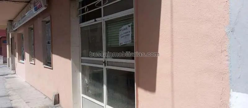 Local Comercial en Venta Tavernes Valldigna 38m2 Avenida Principal