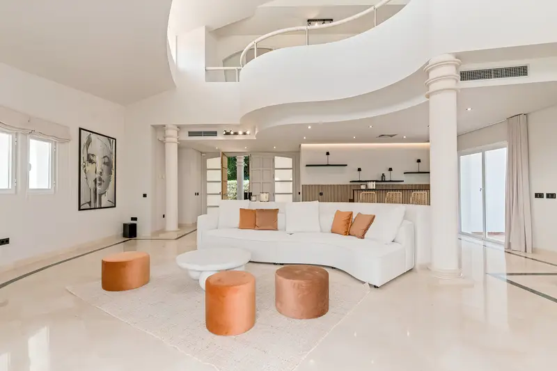 Chalet con 4 Dormitorios Alquiler Benahavis
