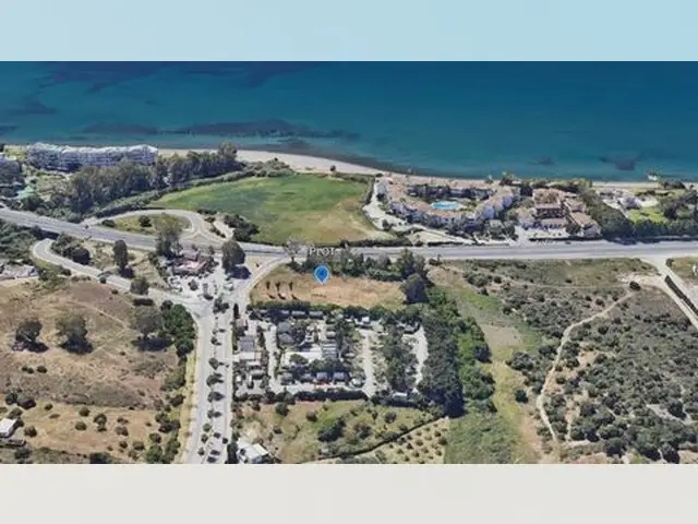 Terreno Comercial en Venta Estepona 8294m2
