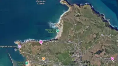 Casa Adosada en Cuchia 5 Dormitorios Jardin Privado Cerca de la Playa