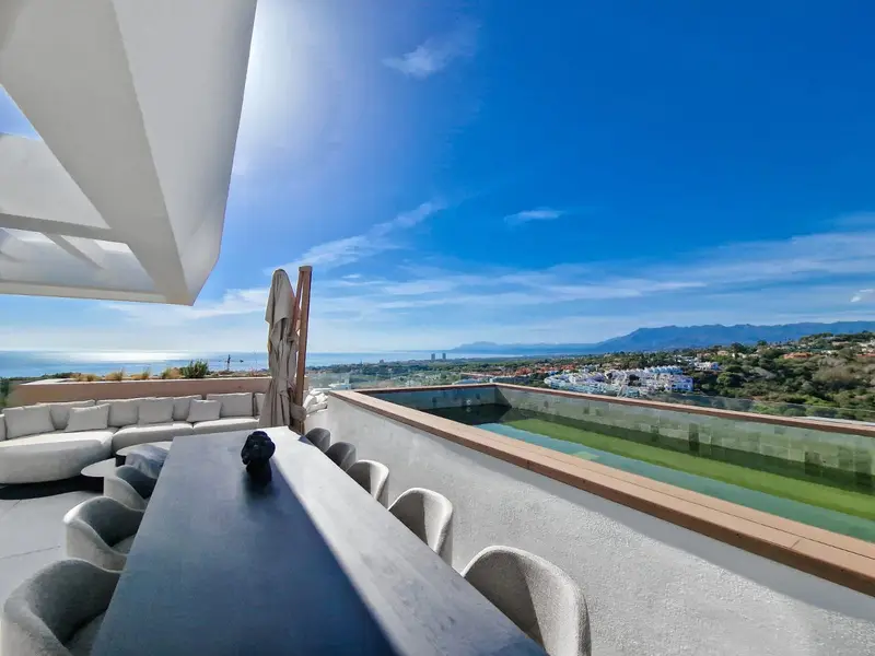 Atico Lujo Cabopino Vistas Mar Piscina Privada