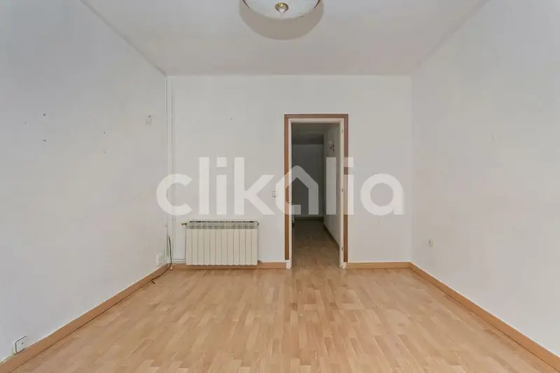 Piso en venta en Terrassa 71m2 3 dormitorios terraza