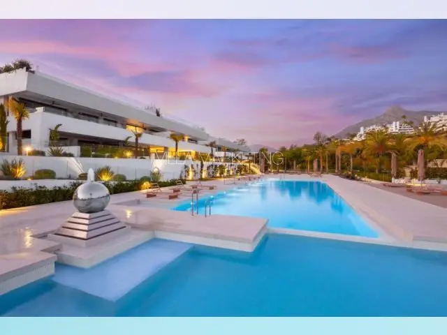 Apartamento 4 Dormitorios Lujo Marbella Milla de Oro