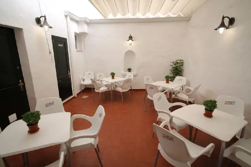 Casa Reformada Cala Corb con Cafetería - Inversores