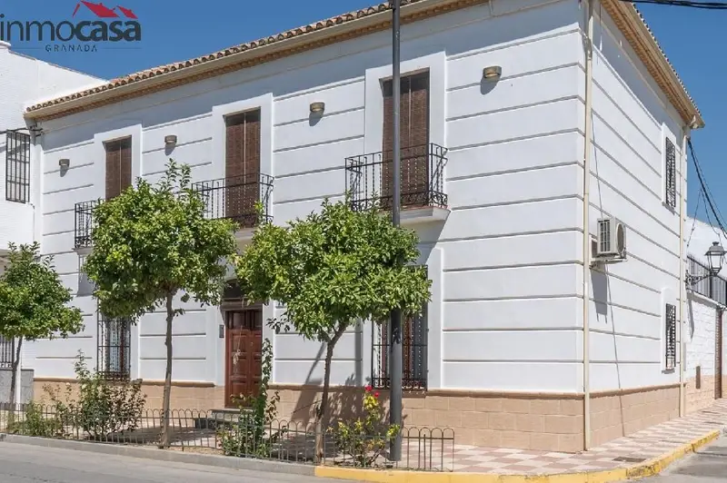 Venta Villa Ecologica con Terraza y Piscina en Valderrubio