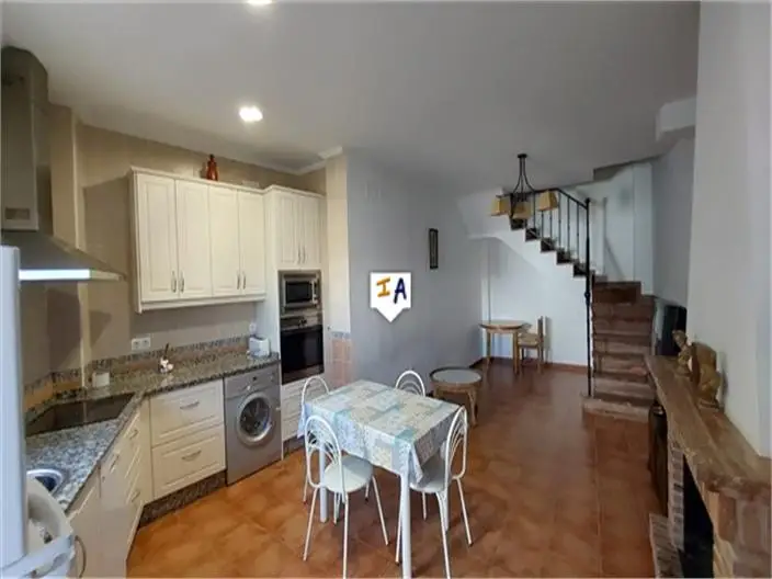 Casa Adosada en Priego de Cordoba 3 Dormitorios 171m2