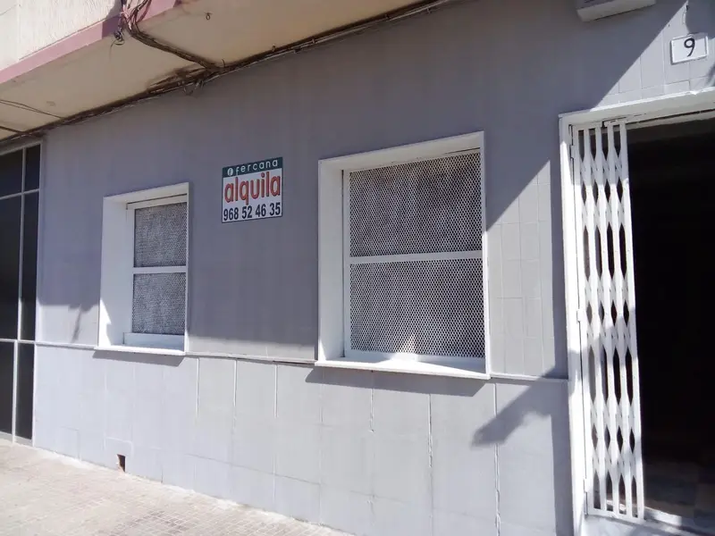 Local Comercial en Alquiler Cartagena Murcia Barrio Peral