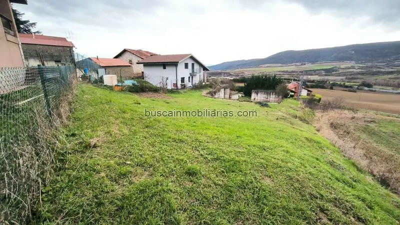 Parcela Urbana en Venta Vitoria Gasteiz - Listo para Construir