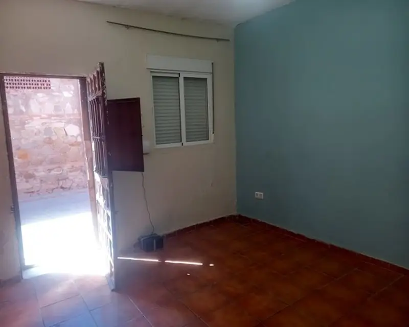 Casa Unifamiliar 8975m2 2 Habitaciones Algeciras