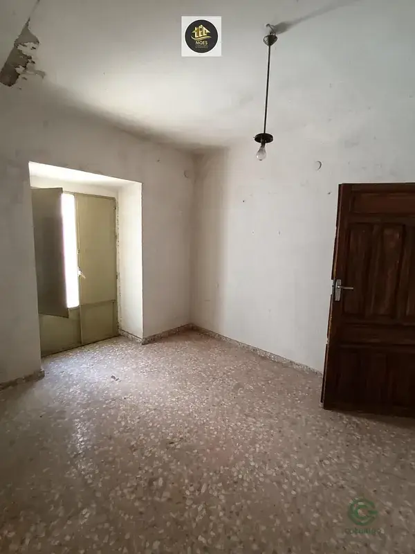 Casa para reformar en casco viejo de Ubeda 270m2 3 habitaciones 2 terrazas