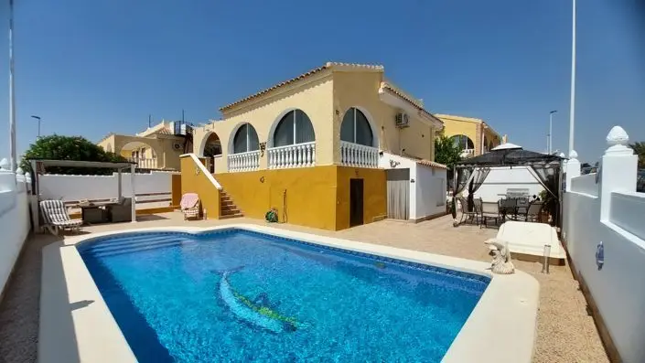 3 Bed Villa for sale
