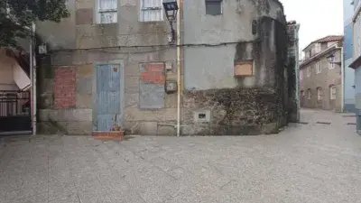 Casa en venta en Marín centro para rehabilitar 80m²
