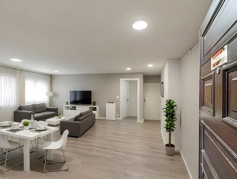 Venta Piso Soleado Eixample Girona 145m2 4 habitaciones 2 baños
