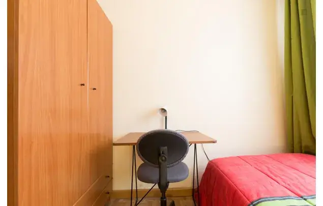 Alquiler Apartamento 5 Dormitorios Alcalá de Henares Estudiantes Trabajadores