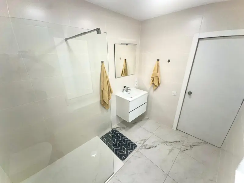 Apartamentos de Lujo en Alicante y Torrevieja: Cerca de la Playa