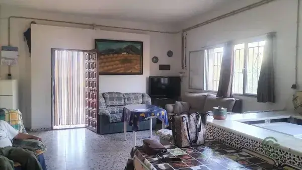 Casa Rustica con Olivar en Granada