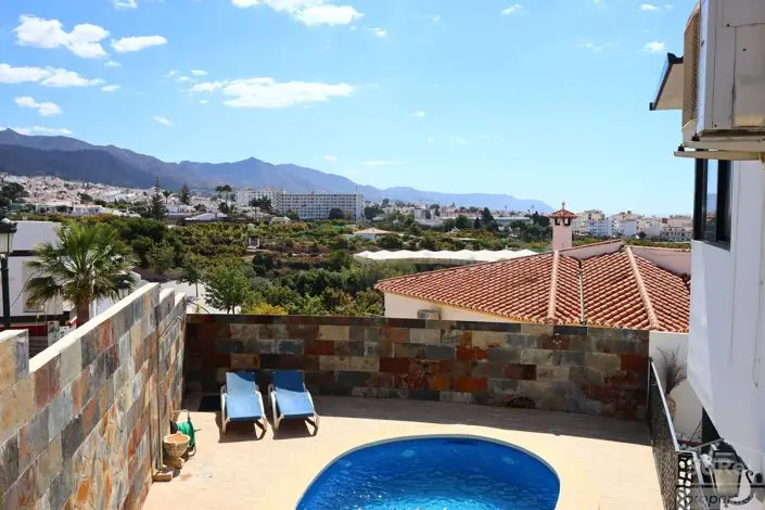 Villa en Venta Nerja 3 Dormitorios Piscina Privada