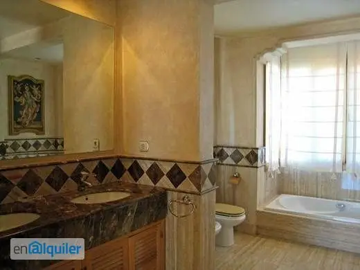 Alquiler Casa Piscina Marbella 4 Dormitorios Cerca Playa