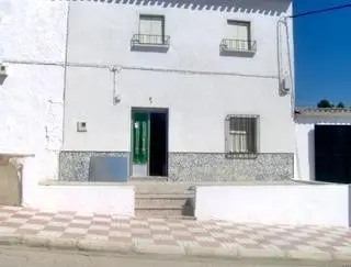 Casa Rural 4 Dormitorios Jardin Terraza Vistas Montana Jaen Granada