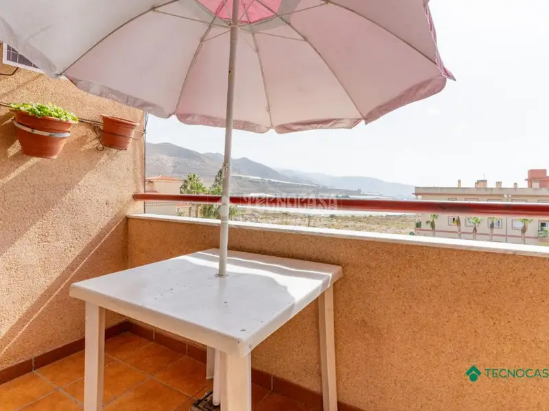 Piso en Venta en Vícar Ideal Familias 3 Dormitorios Terraza