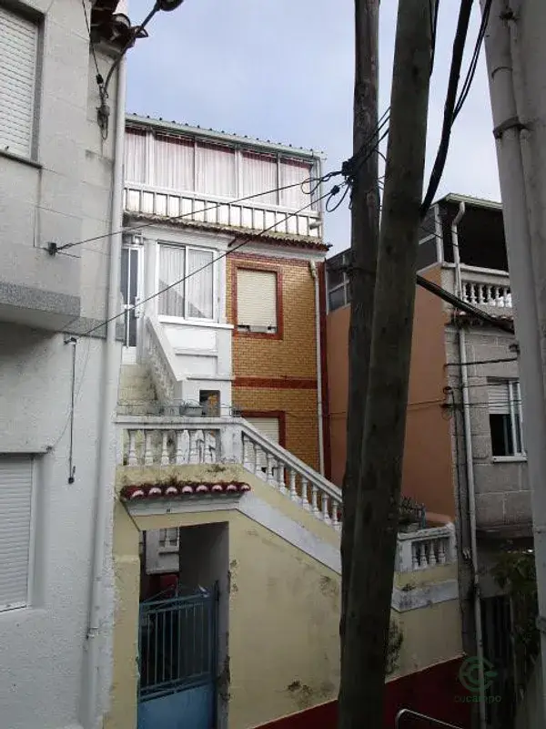 Casa para Reformar con Dos Viviendas en Moana