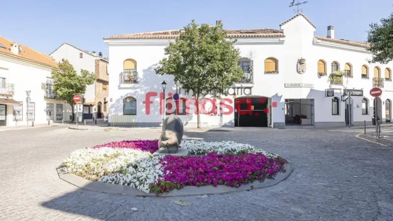 Casa adosada en venta en Casco Urbano