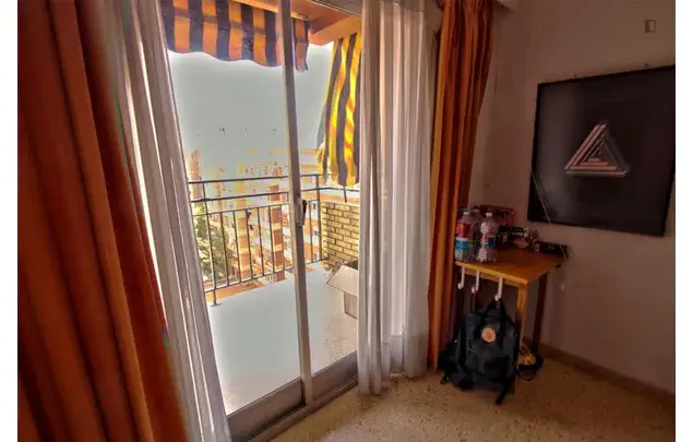 Apartamento 7 Dormitorios Valencia Cerca Universidades