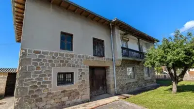 Casa de Piedra en Los Corrales de Buelna  Reforma Integral