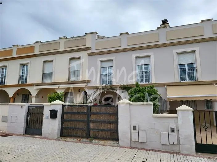 Casa en Venta 3 Dormitorios Fuente de Piedra Malaga