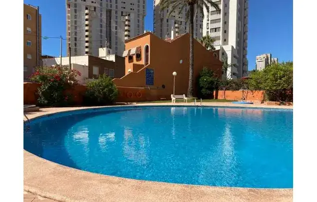 Alquiler Apartamento 2 Dormitorios 80m2 Finestrat
