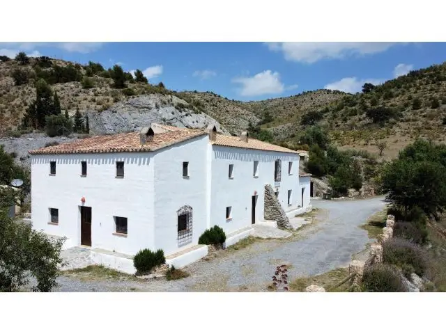 **Se Vende Hotel – Casa Rural**