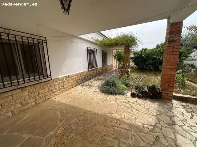 Casa en Albinyana 3 Habitaciones Jardin Barbacoa