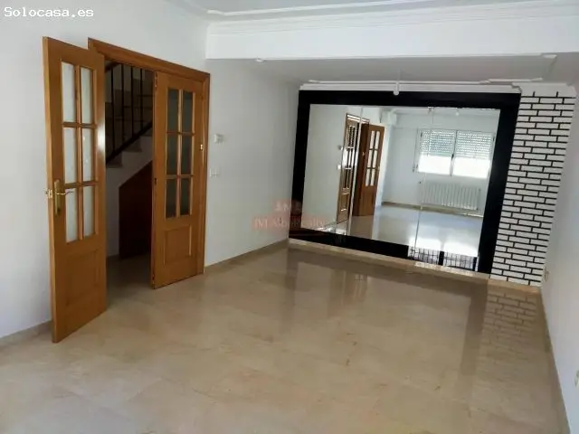 Adosado En Venta En Pozo Cañada