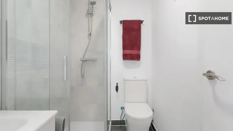 Habitación en piso compartido en Alicante