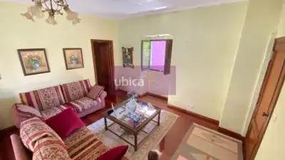 Casa adosada en venta en Arbo