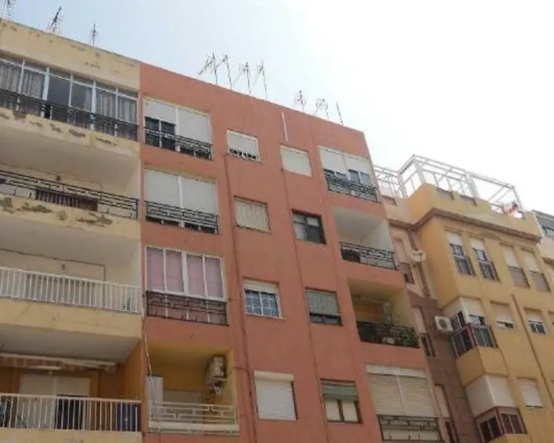 Piso 73m2 en Jaul Almeria