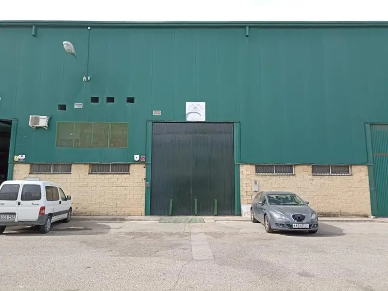 Nave Industrial 314m² en Fuente del Rey Sevilla