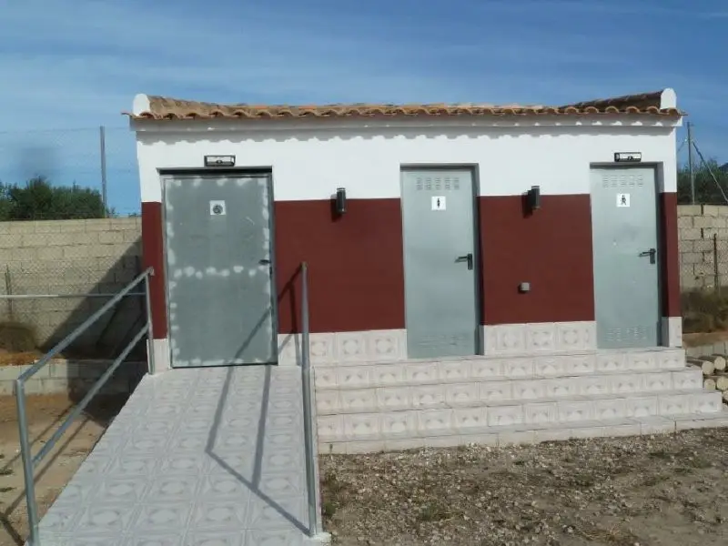 Finca Rustica con Establos San Miguel de Salinas